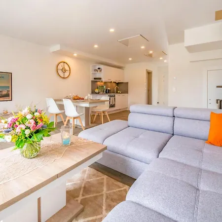 Дом отдыха Baltic Village-damp *